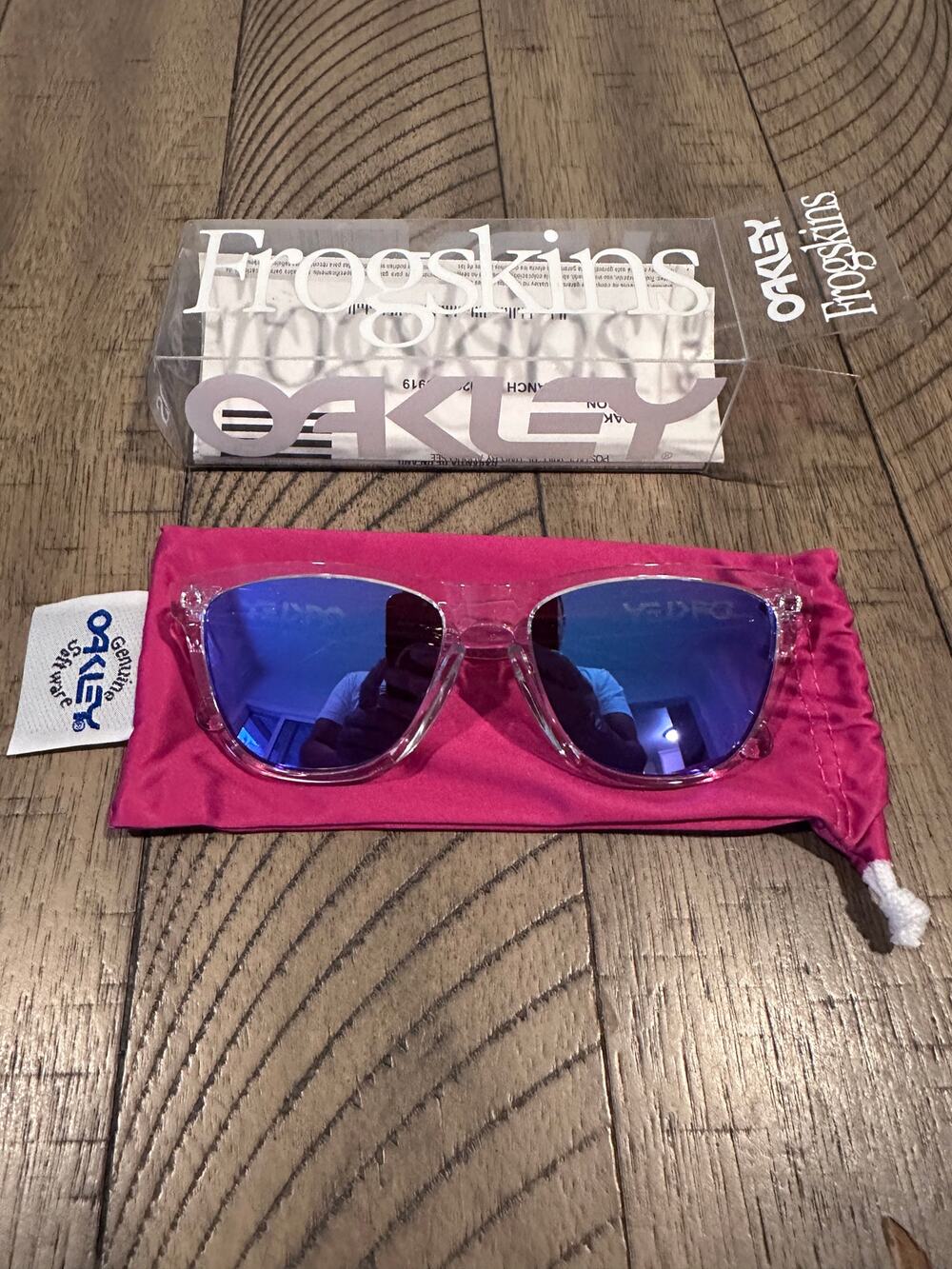 Oakley Frogskins Sunglasses Clear / Violet Iridium OO9013-24-305 w/ Box New